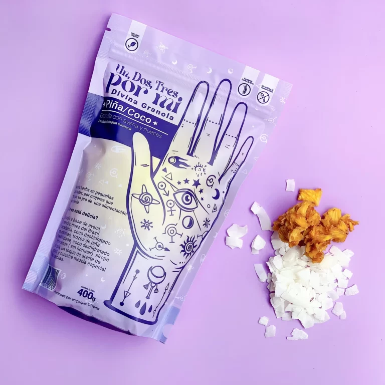 Divina Granola sabor Piña/Coco, empaque de 400 gramos